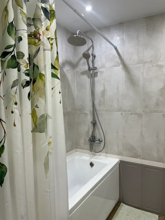 Уютная квартира с дизайнерским ремонтом возле ТЦ Мадагаскар