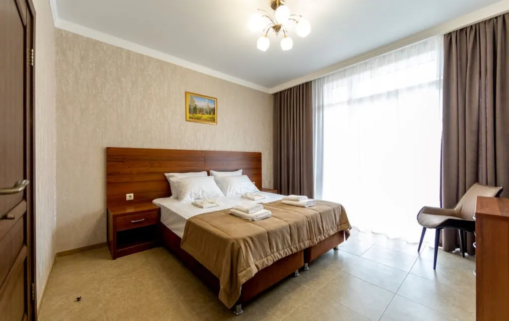 Квартира 2-комнатная Квартира — Адлер