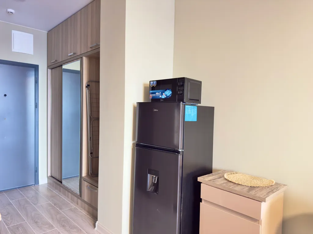 Boho sunset studio sea & mountain view