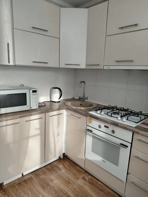 Квартира рядом с броско молл