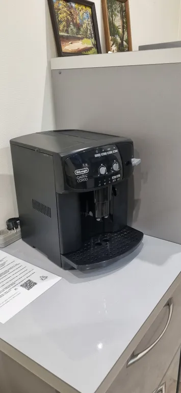 Евродвушка в центре с парковкой и джакузи, рядом ресторан Helga