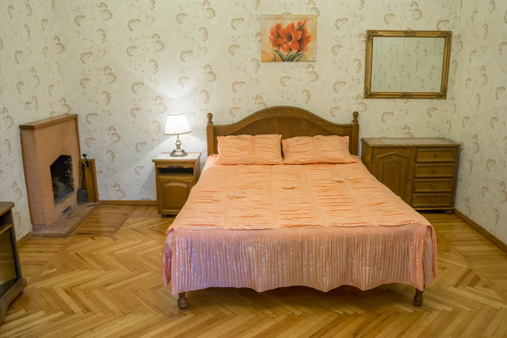 Квартира рядом с набережной со своим двором и паркингом