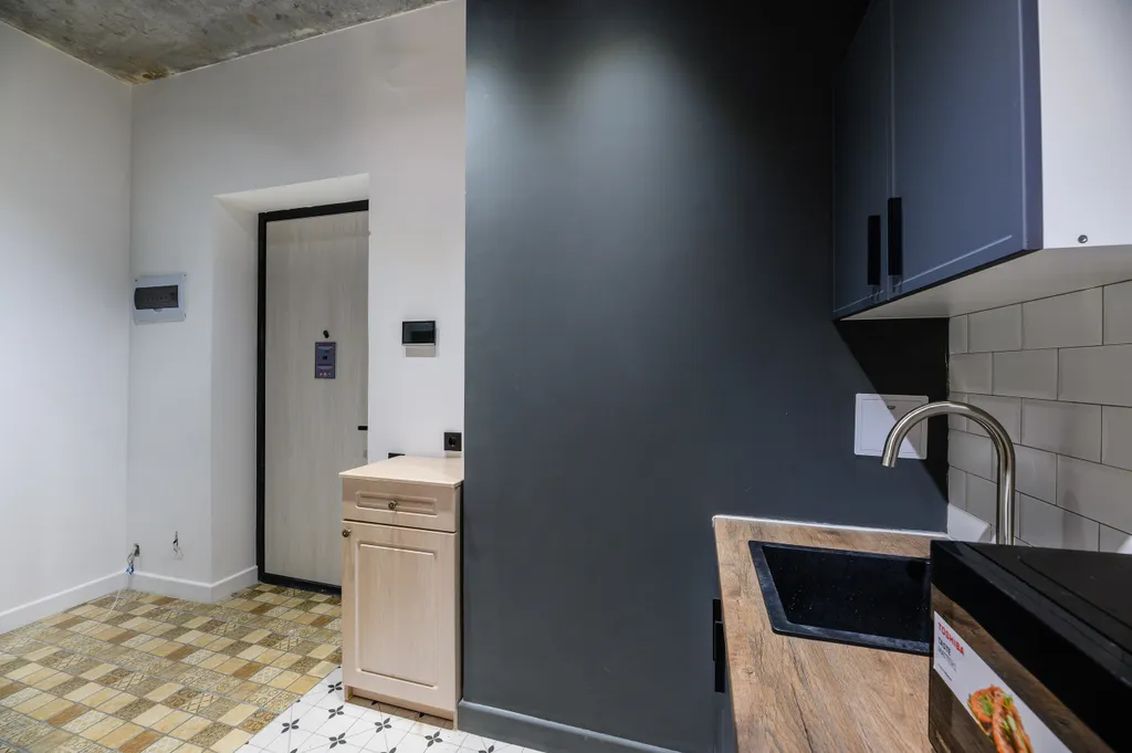 Рядом с Арбатом