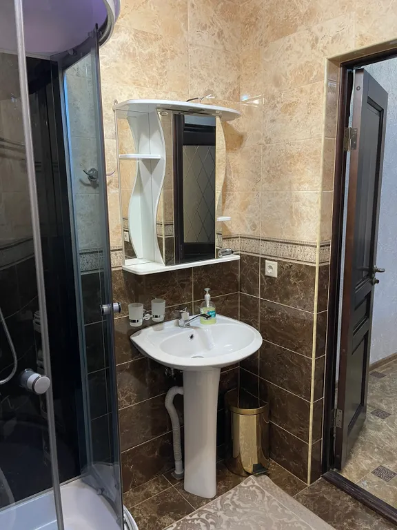 Двухкомнатные Апартаменты рядом с парком и источником