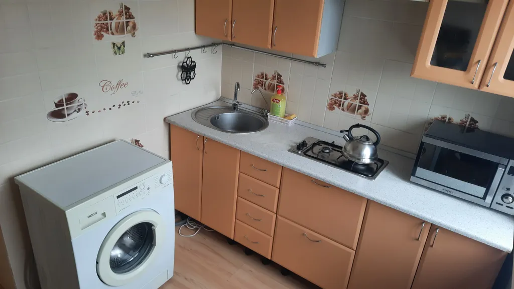 Площадь Ленина, центр 3-х комнатная квартира