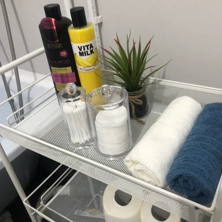 Студия с видом на лес и Волгу в современном ЖК