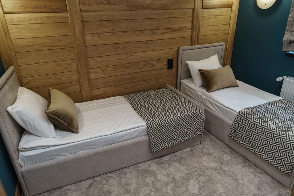 ШАЛЕ №5 (2-ЭТАЖА)   130м² до 9 мест