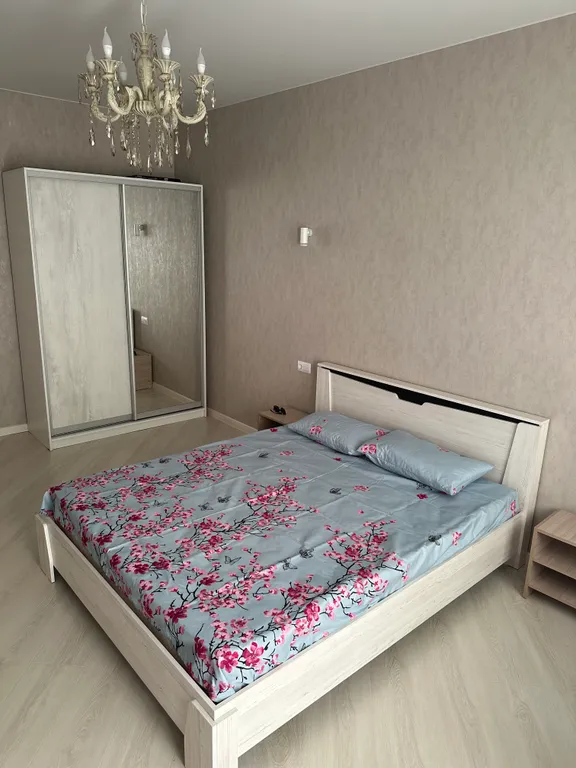 Уютная, новая квартира в центре города — аренда посуточно в Избербаш