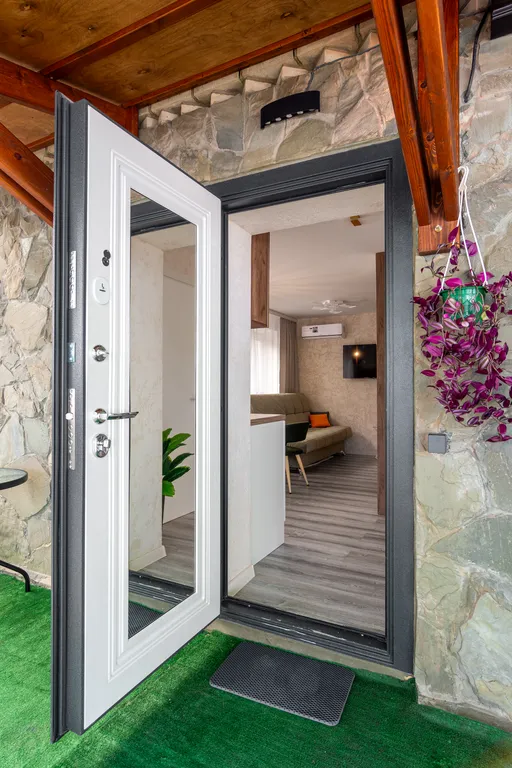 Квартира Апартаменты изумруд с бассейном в центре Геленджика — Геленджик