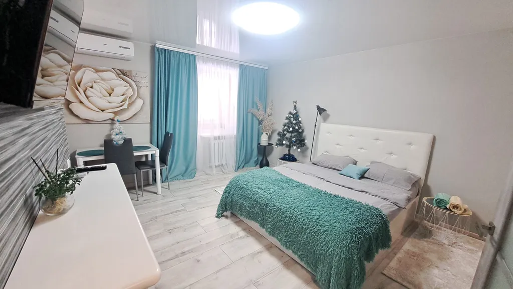 Апартаменты в центре возле площади