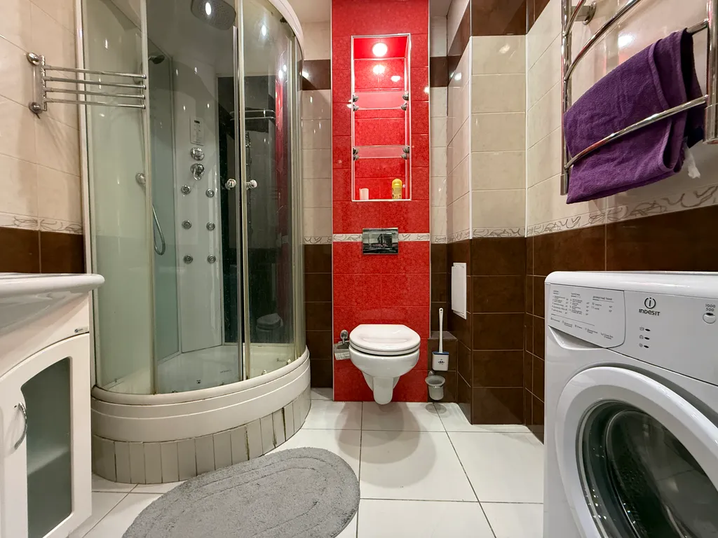 Тут хорошо на Сурикова