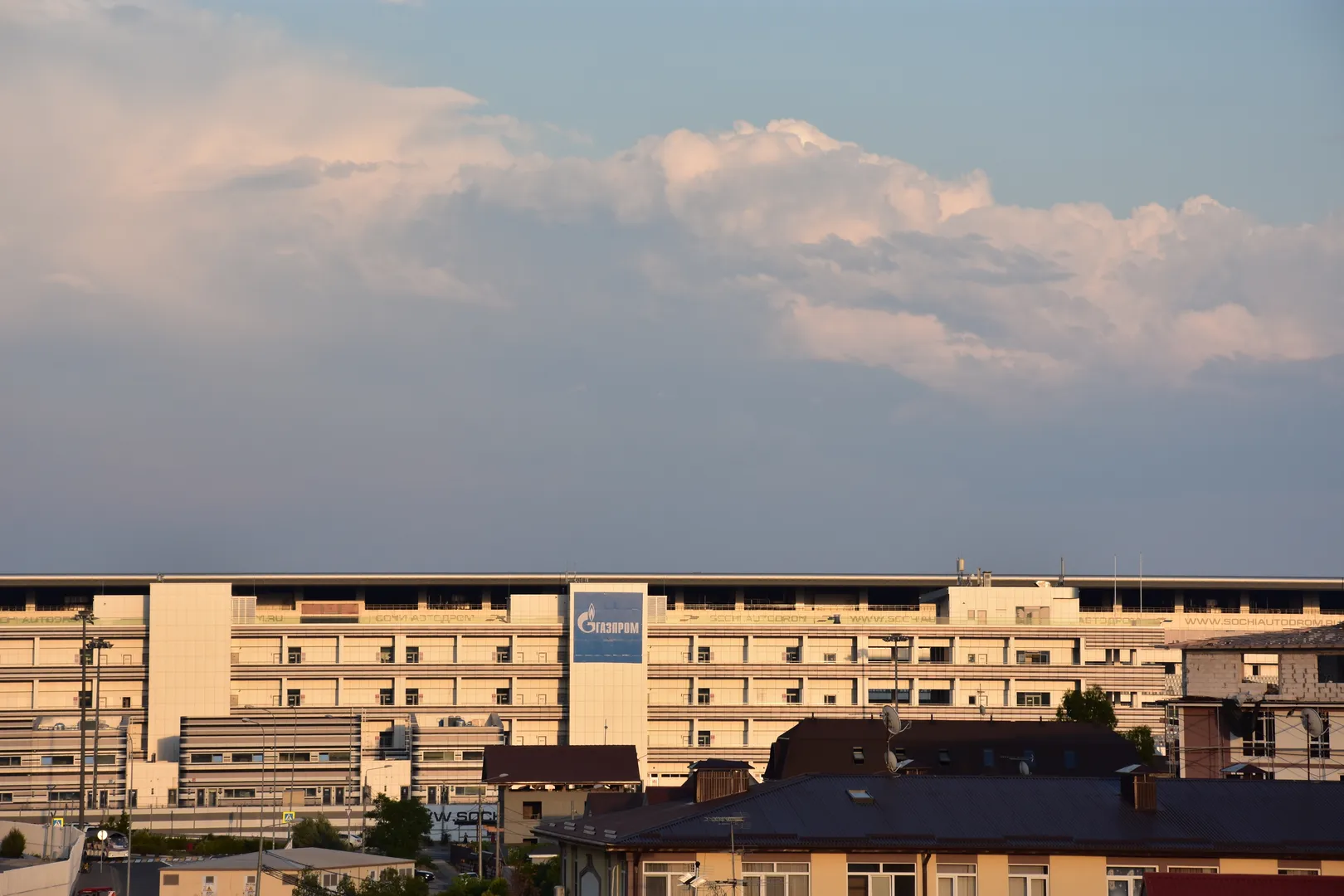 Фото