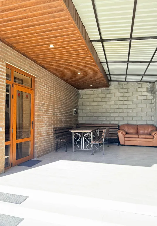 Уютный дом среди гор с джакузи