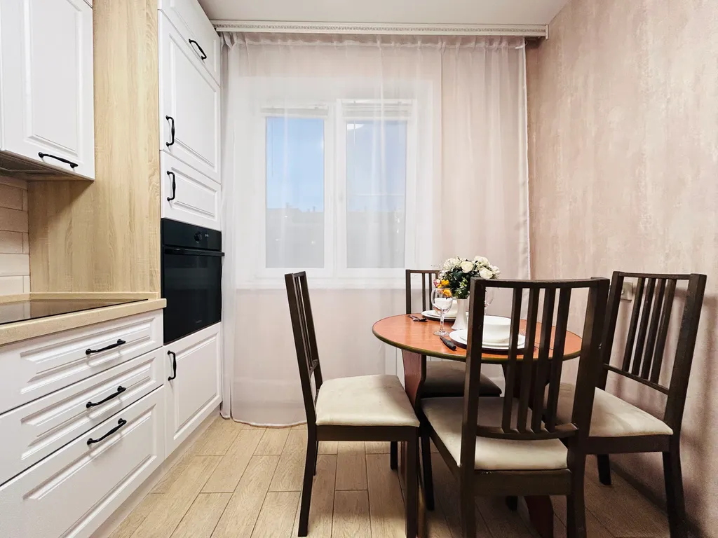 2-комнатная квартира на Академика