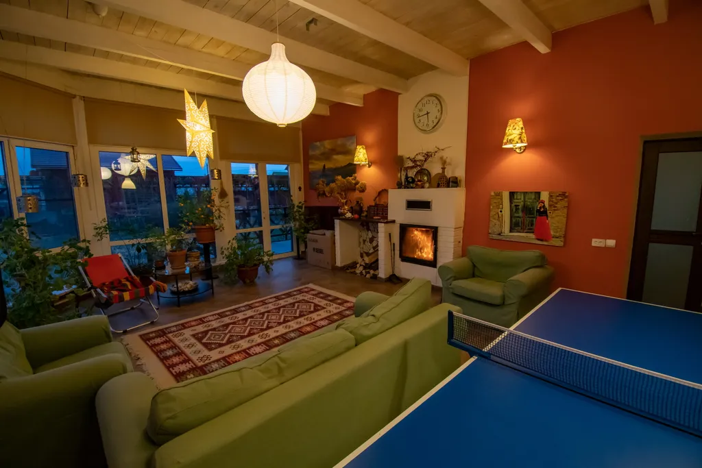 Коттедж Просторный дом с живописным садом — аренда посуточно в Воскресенск