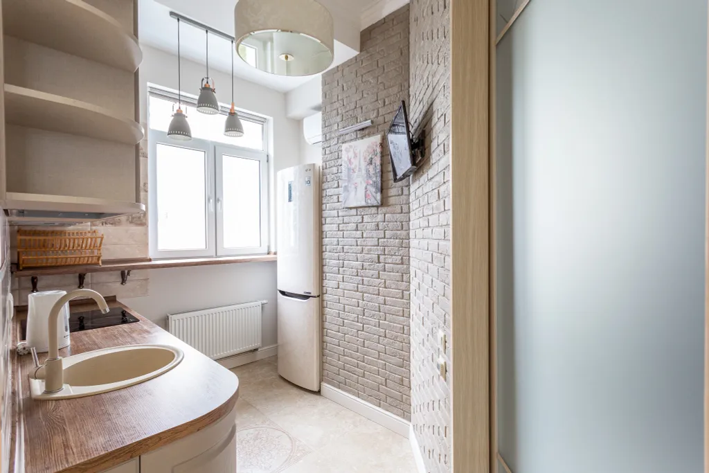 Просторная квартира с балконом и видом на море в ЖК Посейдон