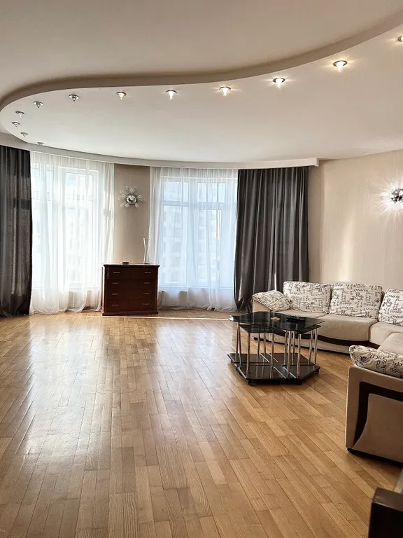 3 спальни, уютная большая квартира