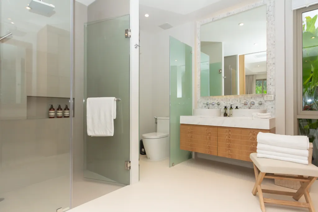 Светлая вилла с 3 спальнями и бассейном Бангтао, Лаян, Лагуна