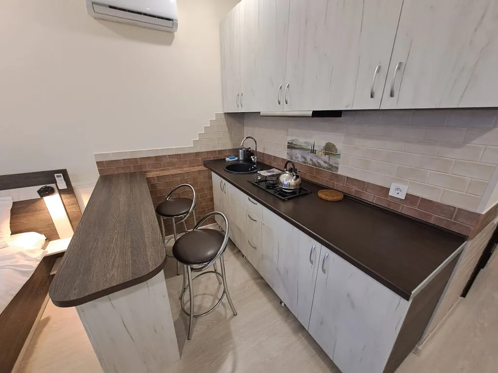 Квартира-студия № 5 для 2 взрослых с бассейном