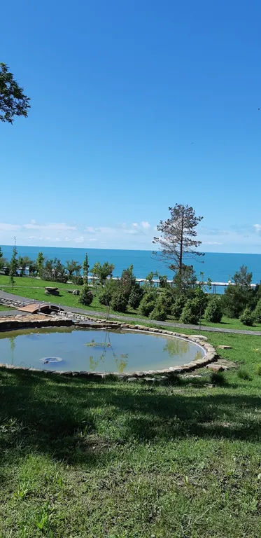 Коттедж 6-комнатный Дом — Бжид