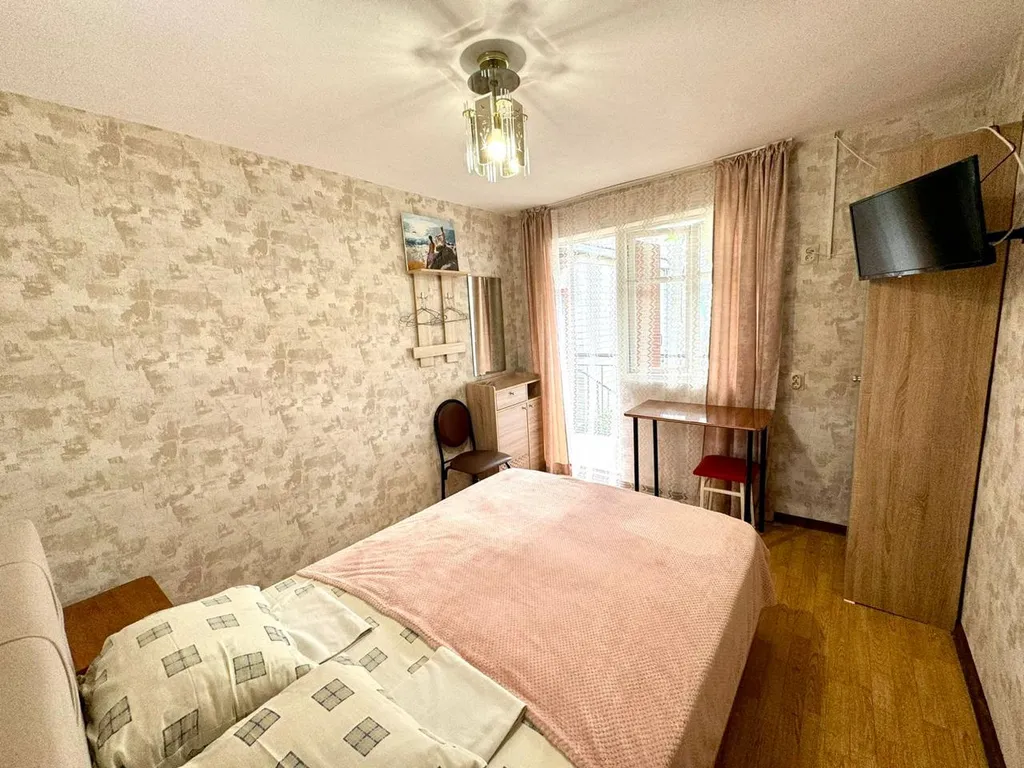 Улучшенный номер с 1 двуспальной кроватью