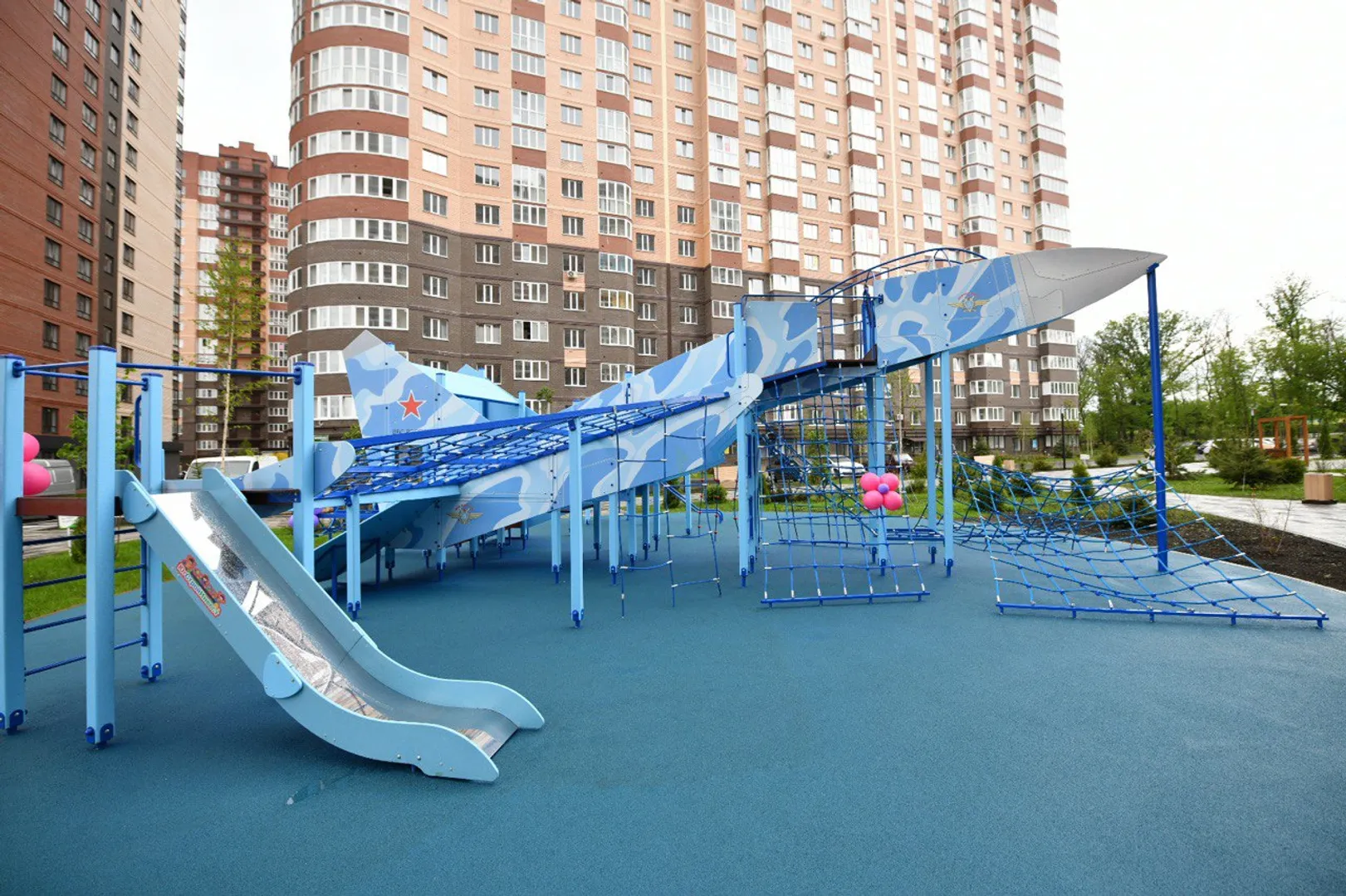 Фото