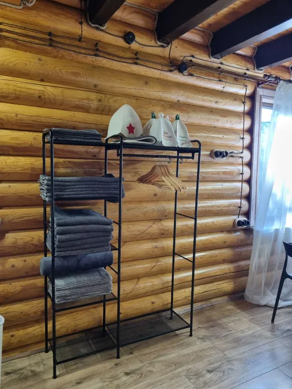 Коттедж с личным термальными бассейном и баней в центре Мостовского