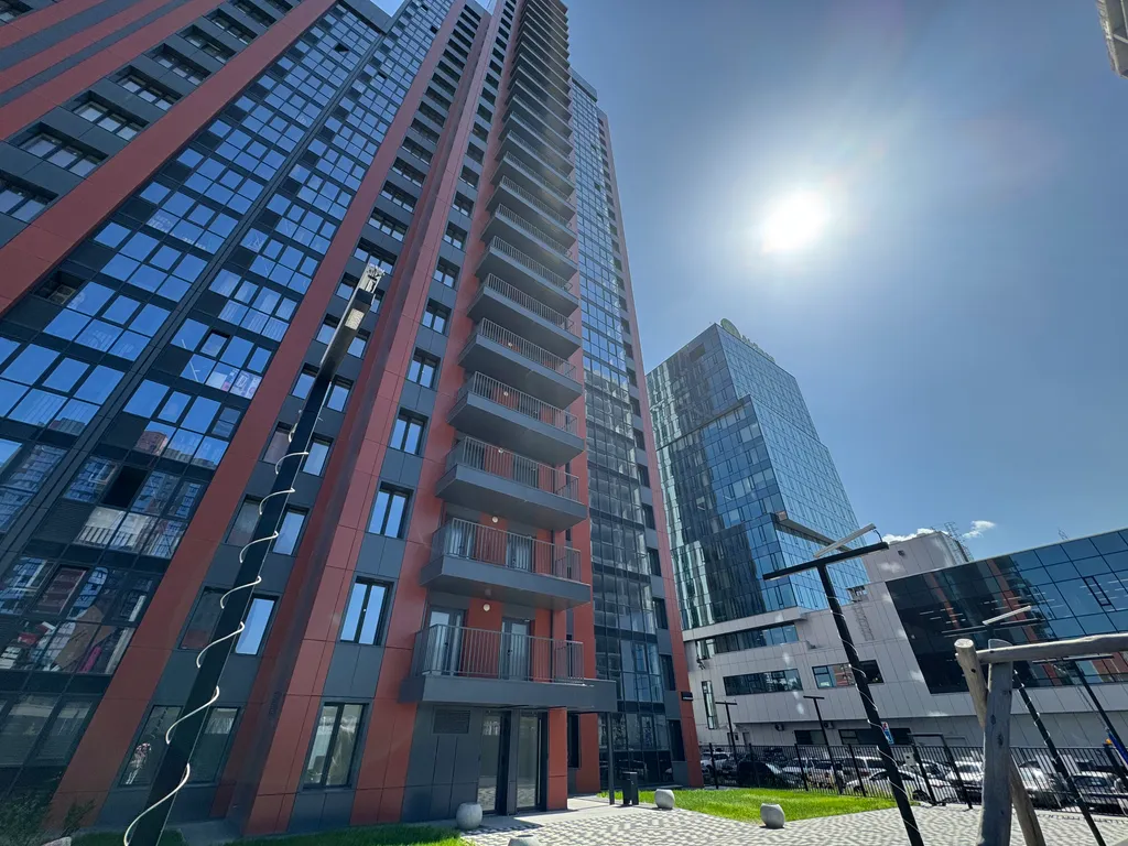 Светлая евродвушка в новом деловом центре города