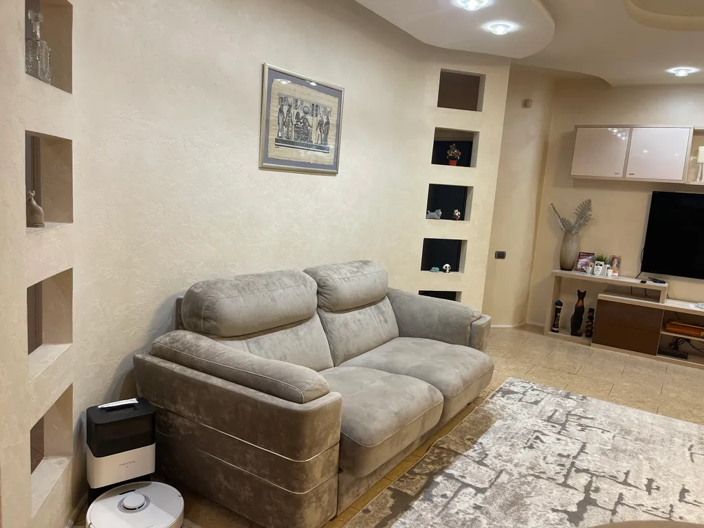 Уютная 3-х комнатная квартира в шаге от центра