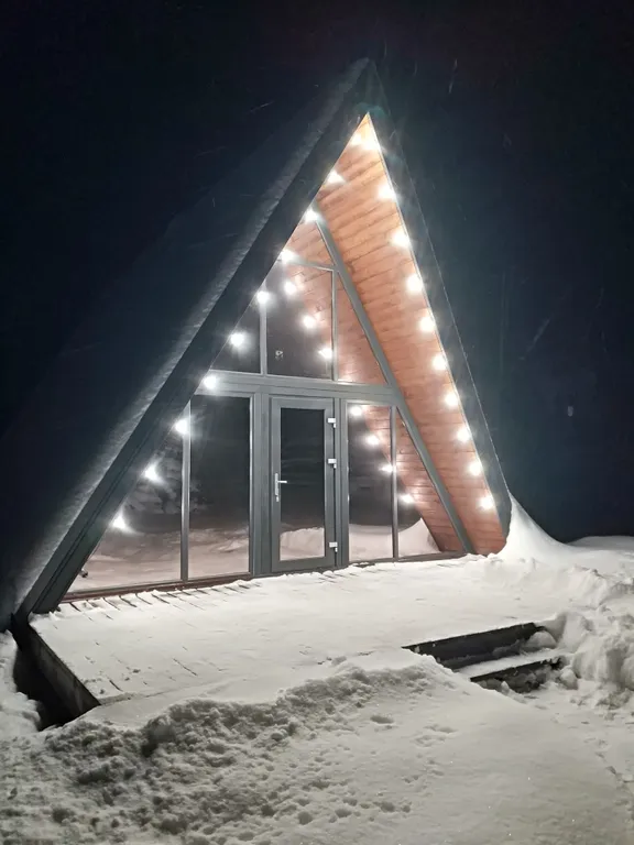 А-фрейм у леса