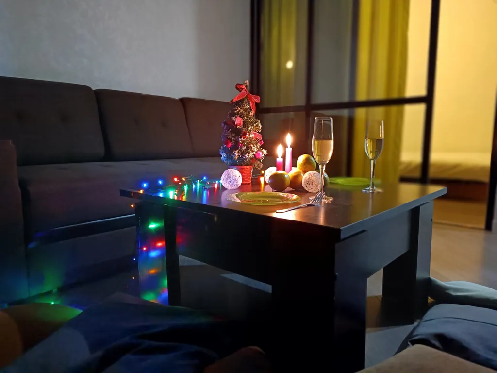 Квартира Двухкомнатная квартира недалеко от моря, рынка, океанариума и дельфинария — Адлер