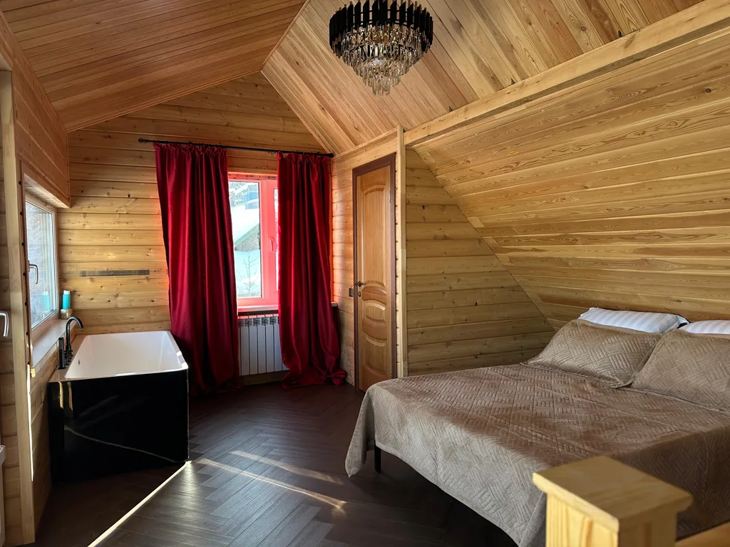 Атмосферное шале с видом на город и на горы