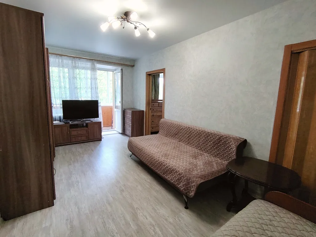 Двухкомнатная квартира в Жуковском на Фрунзе.