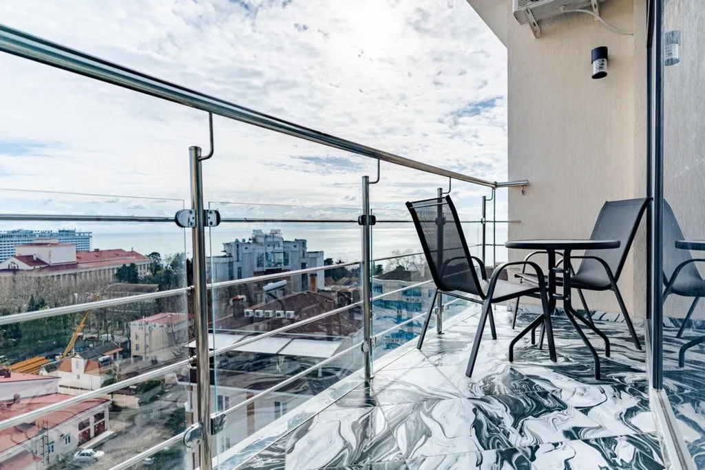 Трёхкомнатный люкс, вид на море, набережная и пляж в 5 минутах, центр