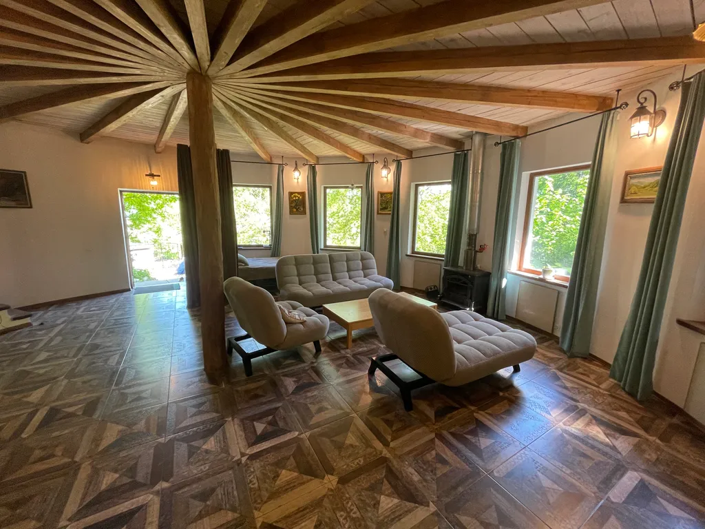 Коттедж Круглый дом в горах — аренда посуточно в Геленджик