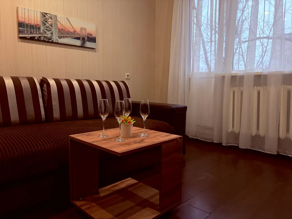 Уютная квартира в Красноармейском районе, клиника зрение