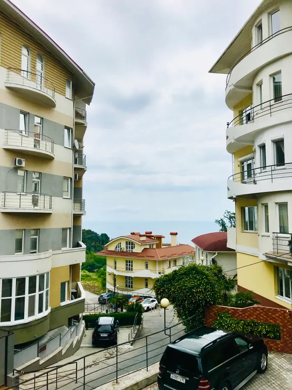 Квартира с прекрасным видом на горы и парк