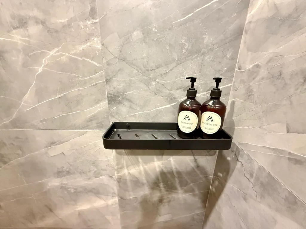 Дизайнерская студия с видом на реку