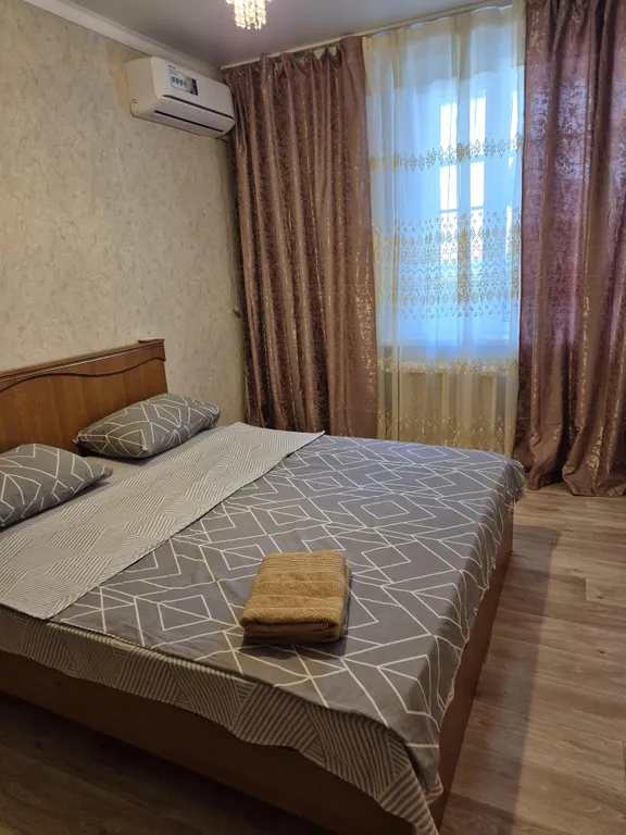 Уютная двухкомнатная квартира — аренда посуточно в Волгодонск