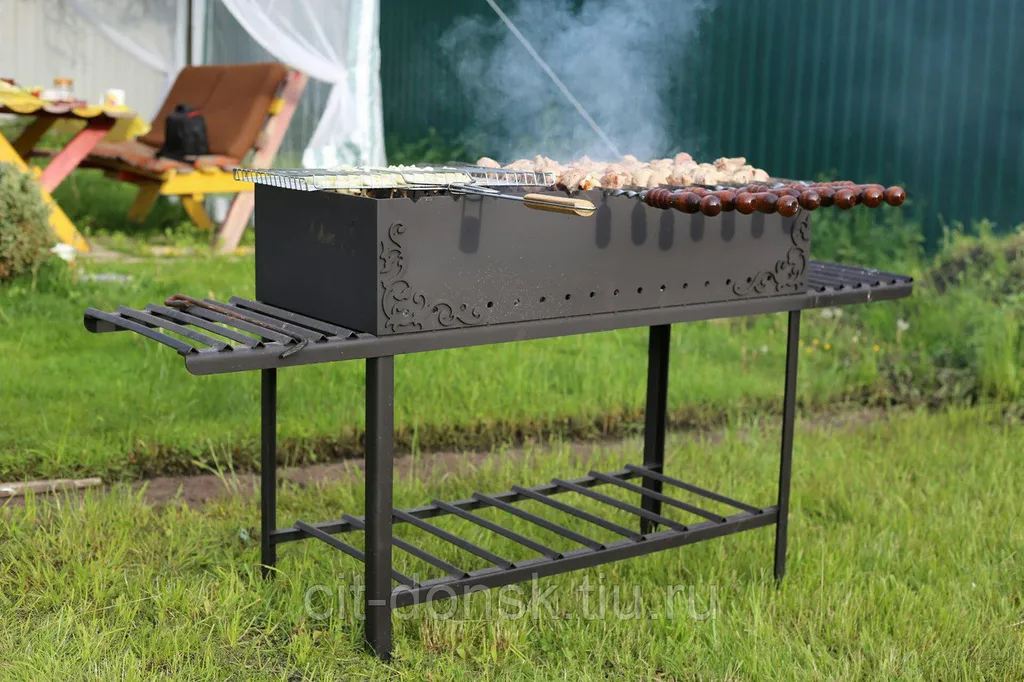 Уютный загородный дом с прудом