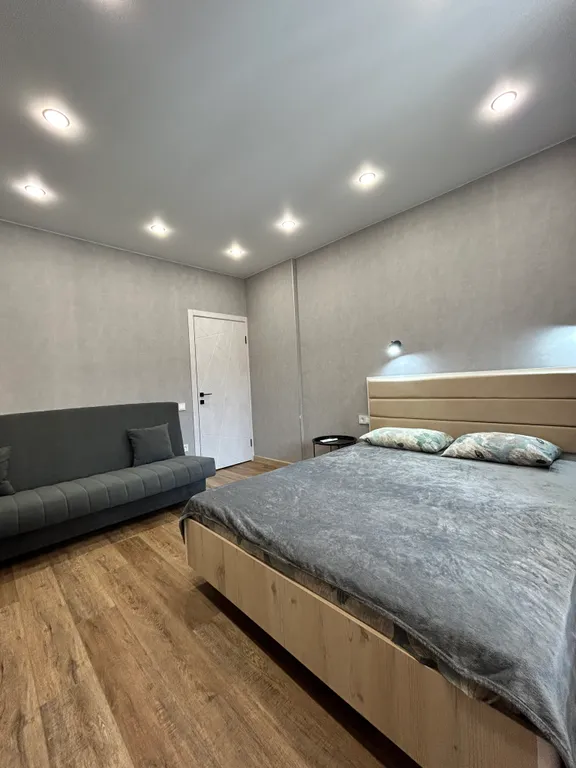 Евро двухкомнатная квартира около Меги