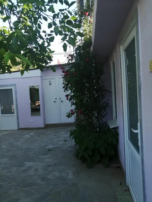 Отдых без посторонних глаз в отдельном дворике