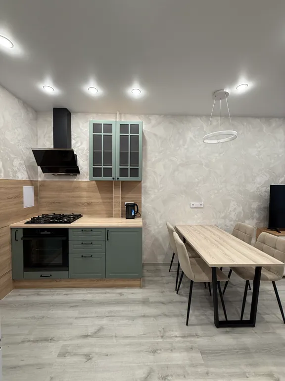 Стильная квартира в новом доме в удобном районе