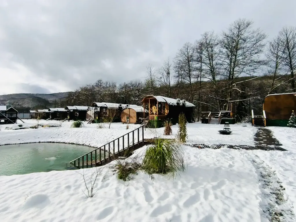 Квартира Квартира Дом у реки с видом на горы с баней и купелью — Горячий Ключ