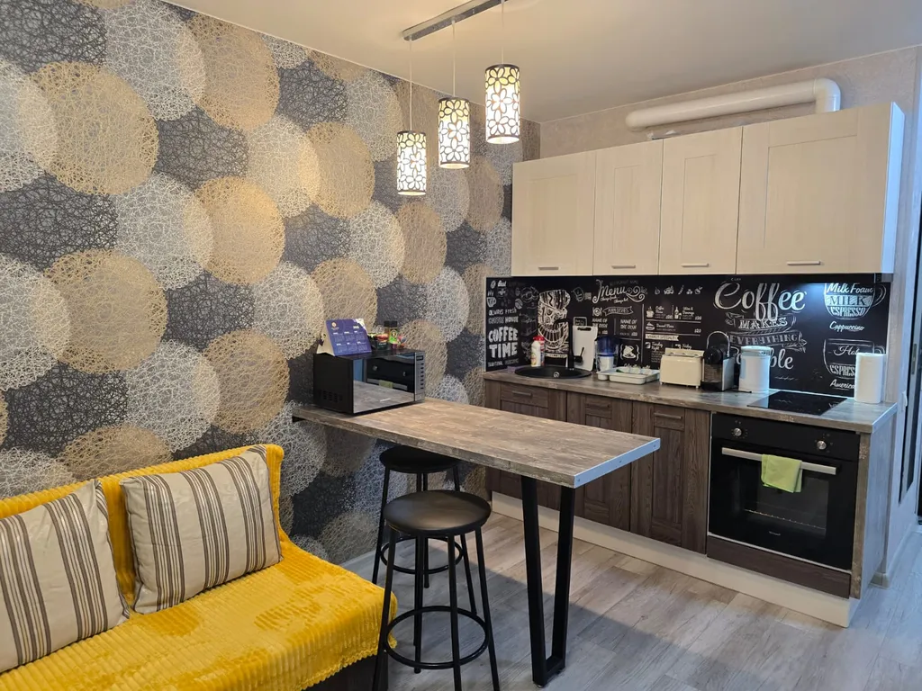 Квартира Квартира Евродвушка DeluxeApart «Романовская» • 2 гардеробные • 5 гостей — Москва