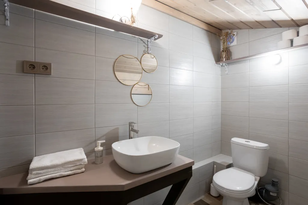 Виноград, дом на 6-8 человек в лесу