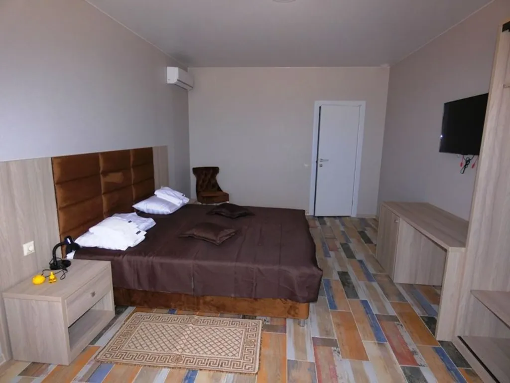 Комфорт с террасой