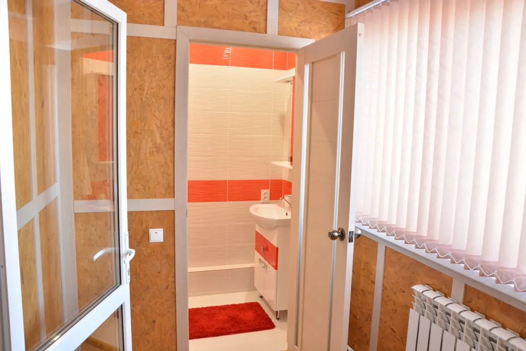 Уютный загородный дом с видом на гору Зеленая