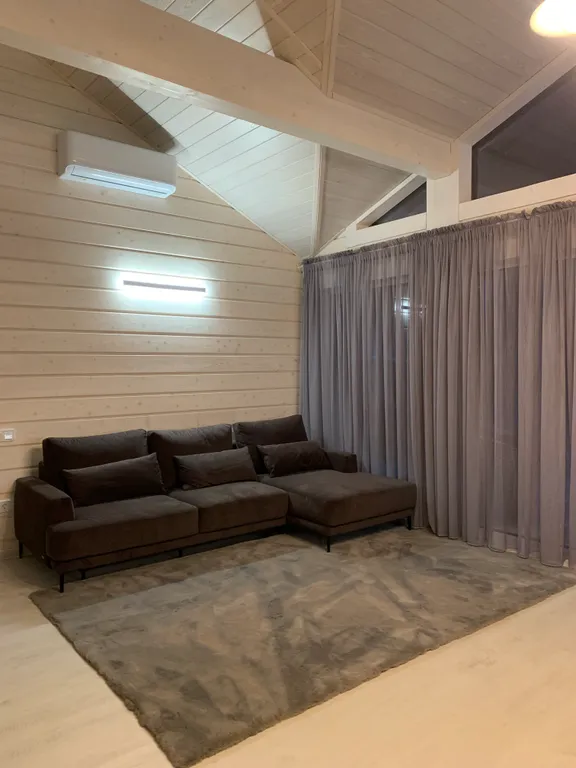 Дом в лесу с джакузи и баней