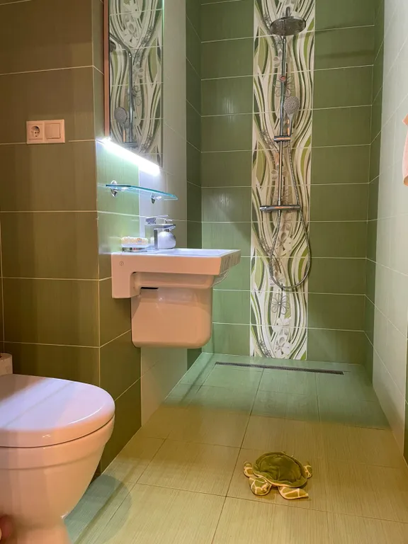 Дом,русская баня в охраняемом поселке